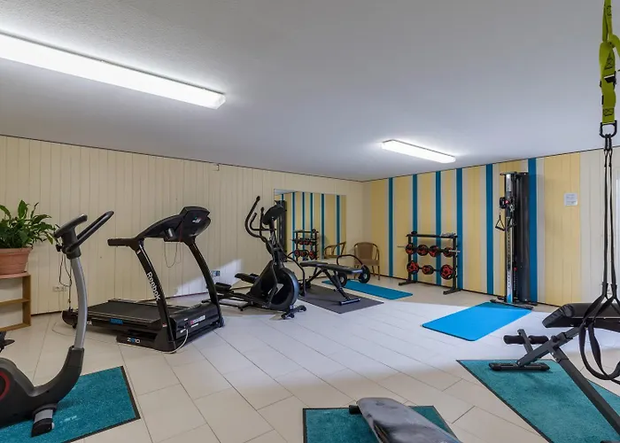 Апартаменты Ferienwohnanlage C4 Mit Hallenbad Und Sauna Обераудорф